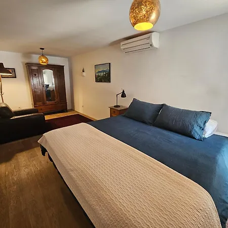 Luxury Stone House T&j - Center! Appartement