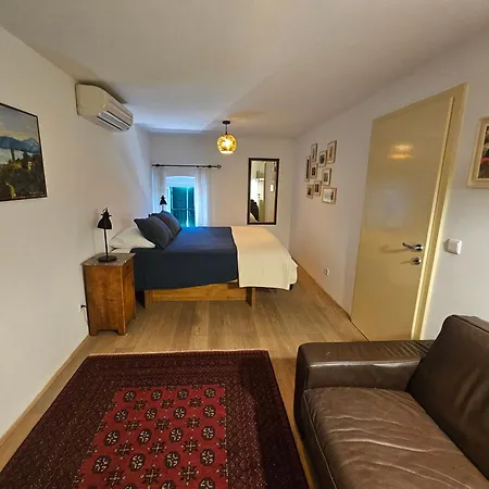 Appartement Luxury Stone House T&j - Center!