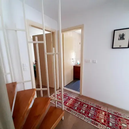 Apartment Luxury Stone House T&j - Center!